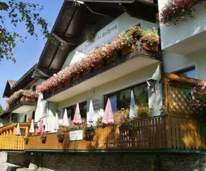 Gasthof Pension St. Wolfgang Kirchberg am Wechsel Exterior photo